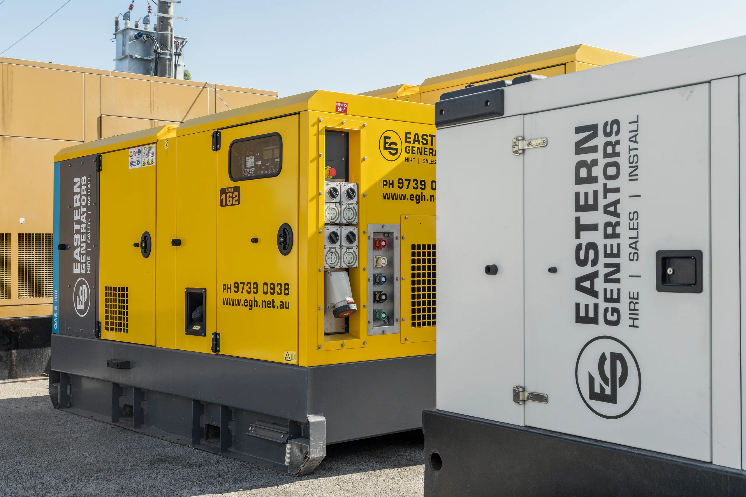 Large Eastern Generators units staged and ready for an industrial site